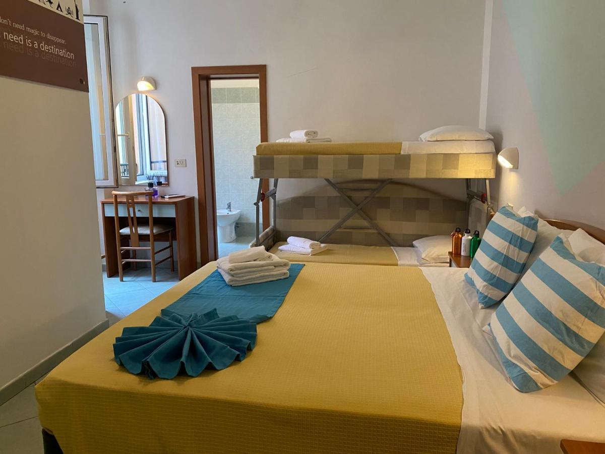 Hotel Villa Caterina Rimini Exteriör bild