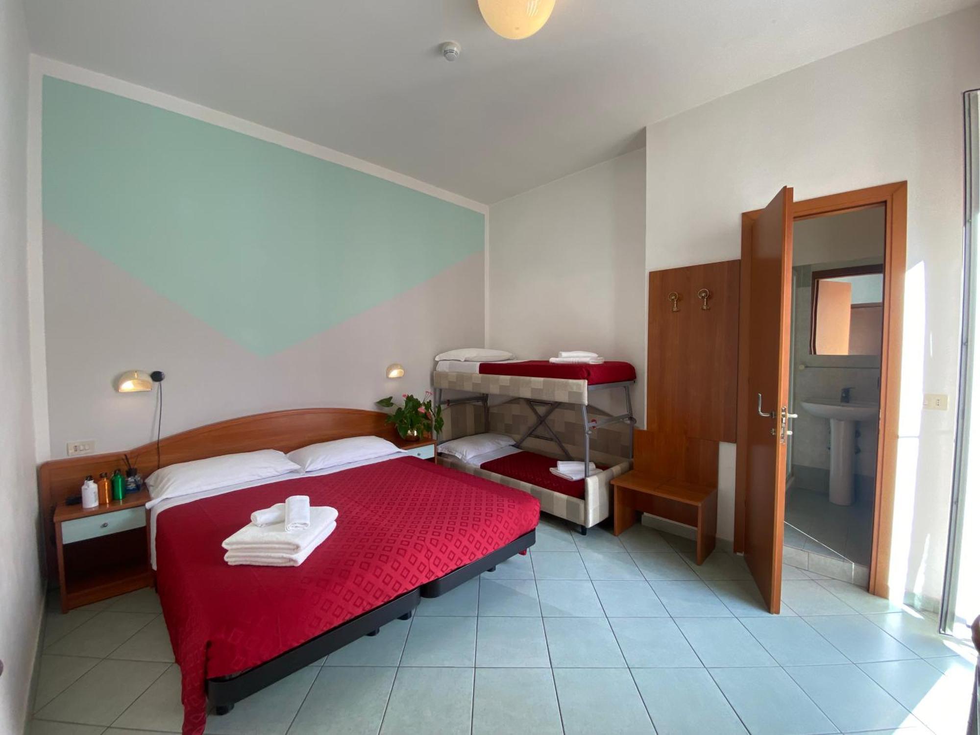Hotel Villa Caterina Rimini Exteriör bild