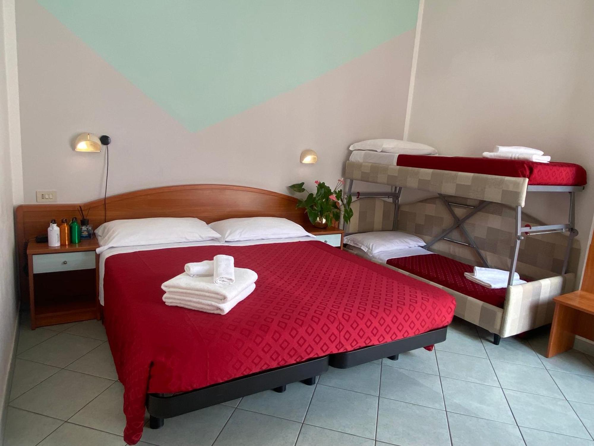 Hotel Villa Caterina Rimini Exteriör bild